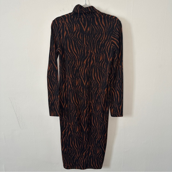 H&M Knitted Midi Dress, fitted, size M - Picture 1 of 4